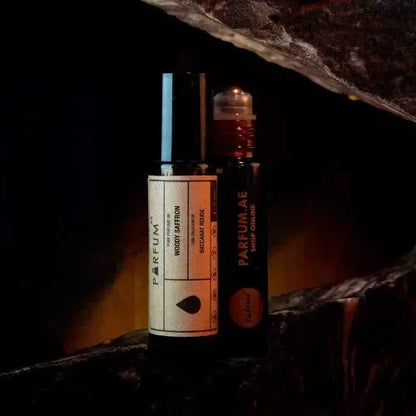 WOODY SAFFRON perfume oil 50% - similar scent notes Baccarat Rouge