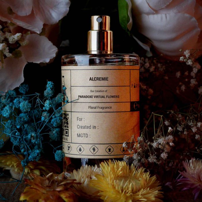 LILY MILANO isnpiriran Prada PAradoxe